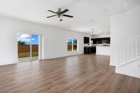 Villa ou maison à vendre à Winter Haven, Floride: 4 chambres, 174.1 m2 № 2312269 - photo 4