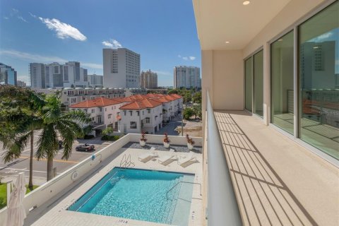 Condominio en venta en Sarasota, Florida, 1 dormitorio, 83.33 m2 № 1250250 - foto 16