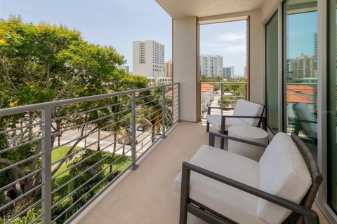 Copropriété à vendre à Sarasota, Floride: 1 chambre, 83.33 m2 № 1250250 - photo 5