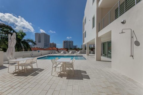 Copropriété à vendre à Sarasota, Floride: 1 chambre, 83.33 m2 № 1250250 - photo 13