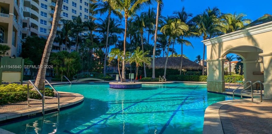 Condominio en Aventura, Florida, 1 dormitorio № 2088968