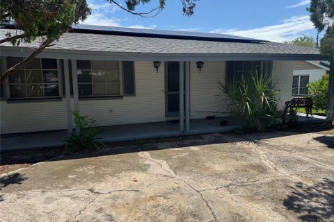 House in Seminole, Florida 2 bedrooms, 114.83 sq.m. № 1788086 - photo 2