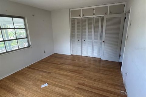 House in Seminole, Florida 2 bedrooms, 114.83 sq.m. № 1788086 - photo 10