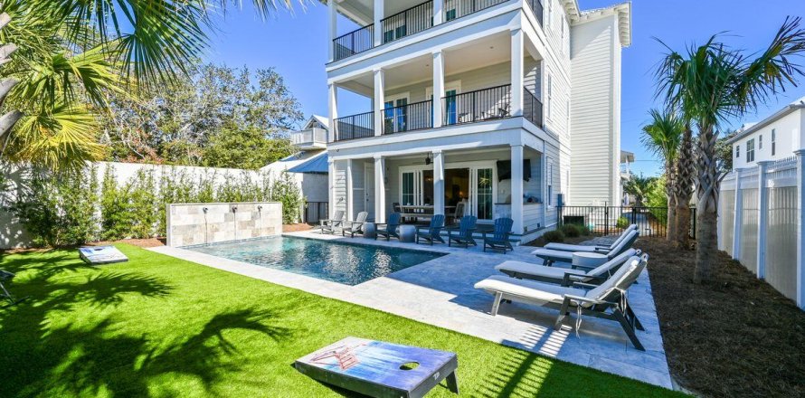 House in Santa Rosa Beach, Florida 5 bedrooms, 416.02 sq.m. № 560437