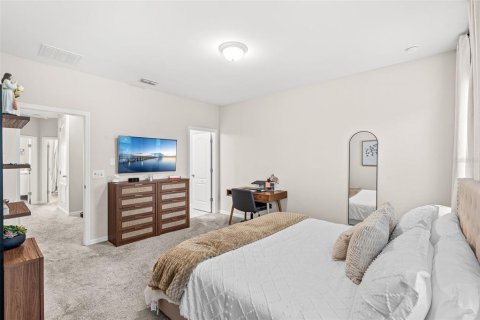 Townhouse in Windermere, Florida 3 bedrooms, 147.16 sq.m. № 1802211 - photo 19