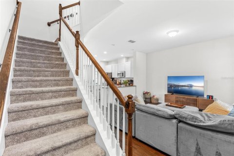 Townhouse in Windermere, Florida 3 bedrooms, 147.16 sq.m. № 1802211 - photo 4