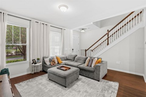 Townhouse in Windermere, Florida 3 bedrooms, 147.16 sq.m. № 1802211 - photo 6