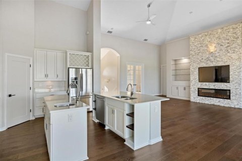 House in Englewood, Florida 3 bedrooms, 219.25 sq.m. № 2103754 - photo 12