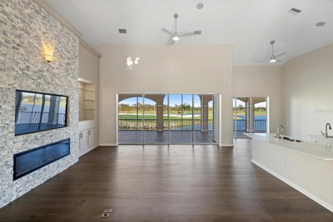 House in Englewood, Florida 3 bedrooms, 219.25 sq.m. № 2103754 - photo 9