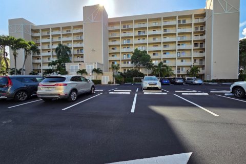 Copropriété à vendre à Delray Beach, Floride: 2 chambres, 114.27 m2 № 2262892 - photo 2