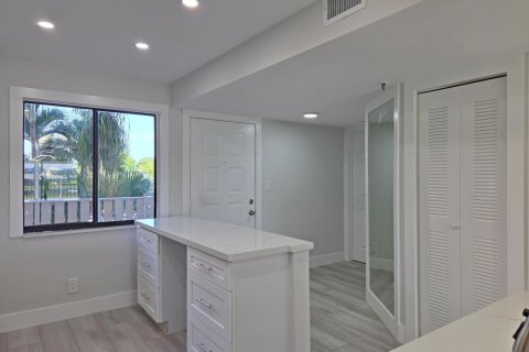 Copropriété à vendre à Delray Beach, Floride: 2 chambres, 114.27 m2 № 2262892 - photo 4