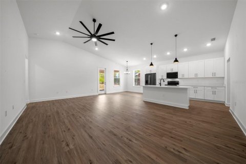 Villa ou maison à vendre à Spring Hill, Floride: 4 chambres, 191.47 m2 № 2259363 - photo 13