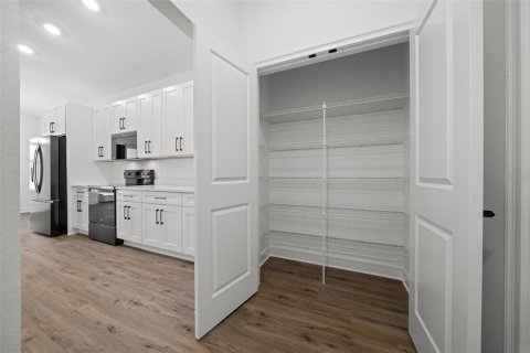 Villa ou maison à vendre à Spring Hill, Floride: 4 chambres, 191.47 m2 № 2259363 - photo 23