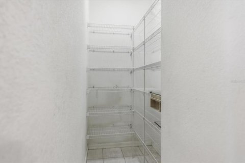 Villa ou maison à vendre à Englewood, Floride: 3 chambres, 250.28 m2 № 2431668 - photo 18