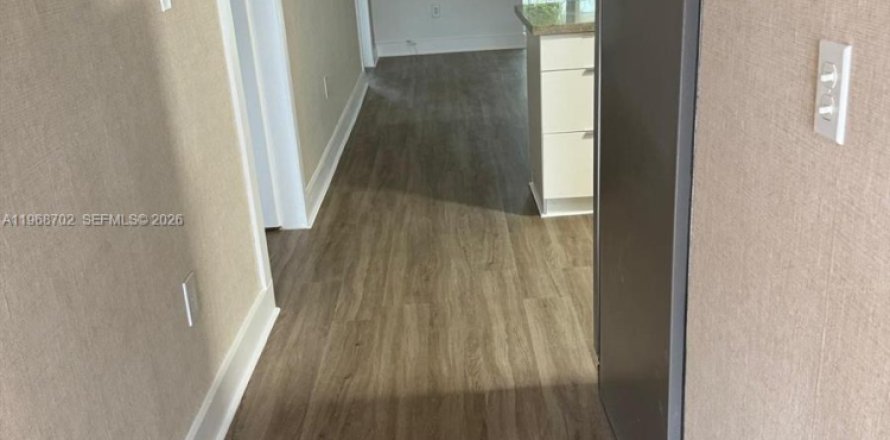 Condo à Key Biscayne, Floride, 2 chambres  № 2031624