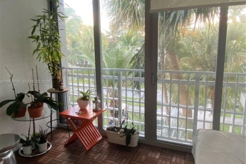 Copropriété à louer à Key Biscayne, Floride: 2 chambres, 110.27 m2 № 2031624 - photo 2