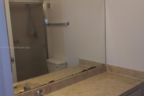Condo in Lauderhill, Florida, 2 bedrooms № 1993974 - photo 22