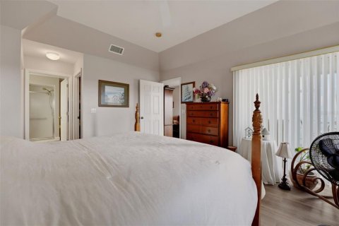 Copropriété à vendre à North Port, Floride: 3 chambres, 138.33 m2 № 2094455 - photo 16