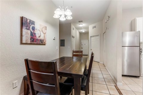 Condo in Davenport, Florida, 3 bedrooms  № 1857717 - photo 9