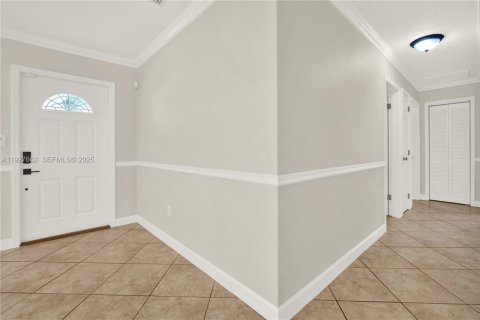 Villa ou maison à louer à Palmetto Bay, Floride: 4 chambres, 181.07 m2 № 1987993 - photo 25