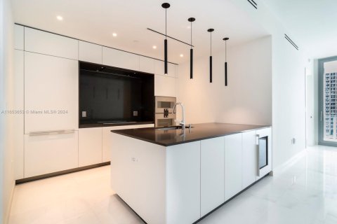 Condominio en venta en Miami, Florida, 2 dormitorios, 136.94 m2 № 1812141 - foto 12