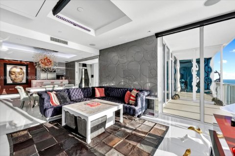 Купить кондоминиум в Майами-Бич, Флорида 2 спальни, 166.39м2, № 2001709 - фото 8