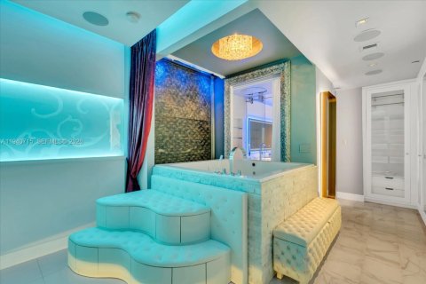 Купить кондоминиум в Майами-Бич, Флорида 2 спальни, 166.39м2, № 2001709 - фото 20