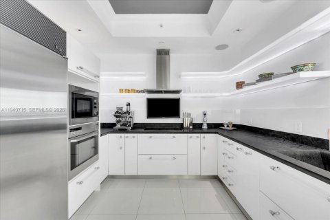 Купить кондоминиум в Майами-Бич, Флорида 2 спальни, 166.39м2, № 2001709 - фото 23