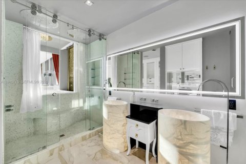 Купить кондоминиум в Майами-Бич, Флорида 2 спальни, 166.39м2, № 2001709 - фото 29