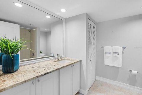 Купить кондоминиум в Бель-Эйр, Флорида 9 комнат, 128.67м2, № 2329614 - фото 22