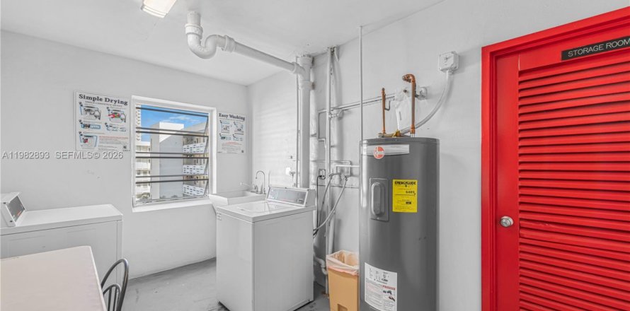 Кондоминиум с 2 спальнями в Авентура, Флорида № 2045462