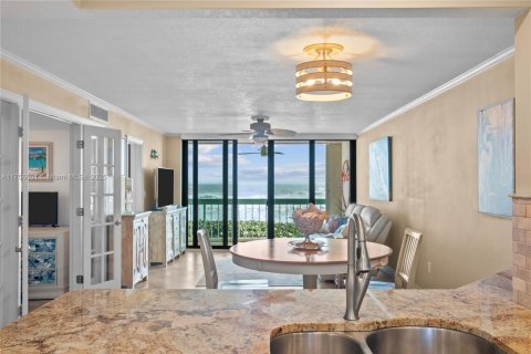 Condo in Jensen Beach, Florida, 1 bedroom  № 1860535 - photo 18