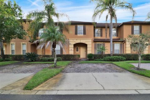 Townhouse in Davenport, Florida 3 bedrooms, 135.36 sq.m. № 2381284