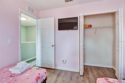 Townhouse in Davenport, Florida 3 bedrooms, 135.36 sq.m. № 2381284 - photo 23