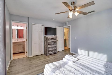 Townhouse in Davenport, Florida 3 bedrooms, 135.36 sq.m. № 2381284 - photo 26