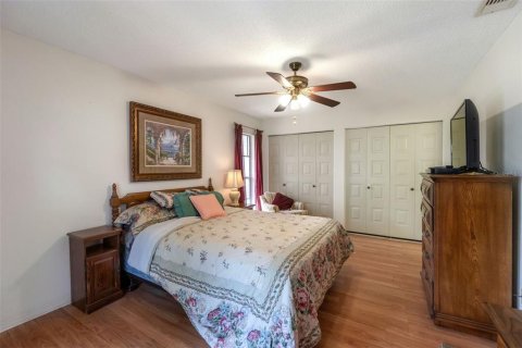 Condo in Sun City Center, Florida, 1 bedroom  № 1866053 - photo 9