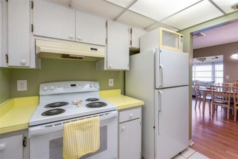 Condo in Sun City Center, Florida, 1 bedroom  № 1866053 - photo 7