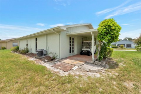 Condo in Sun City Center, Florida, 1 bedroom  № 1866053 - photo 13