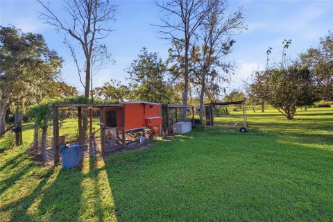 House in Hudson, Florida 4 bedrooms, 220.18 sq.m. № 2431080 - photo 29
