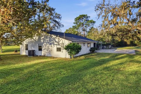 House in Hudson, Florida 4 bedrooms, 220.18 sq.m. № 2431080 - photo 27