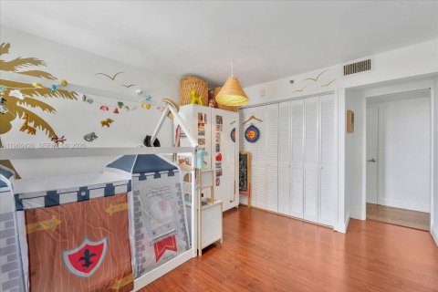 Copropriété à vendre à Miami, Floride: 2 chambres, 130.06 m2 № 2029042 - photo 14