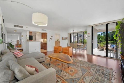 Copropriété à vendre à Miami, Floride: 2 chambres, 130.06 m2 № 2029042 - photo 4