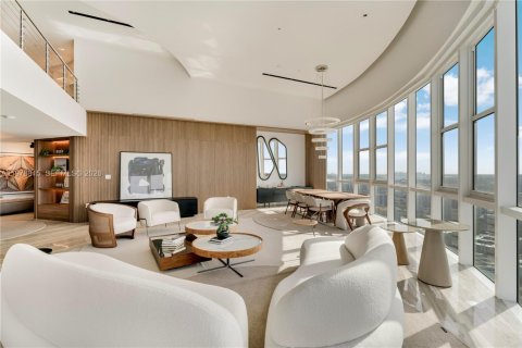 Condo à Sunny Isles Beach, Floride, 6 chambres  № 2079784