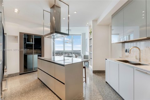 Снять в аренду кондоминиум в Санни-Айлс-Бич, Флорида 6 спален, 532.05м2, № 2079784 - фото 10