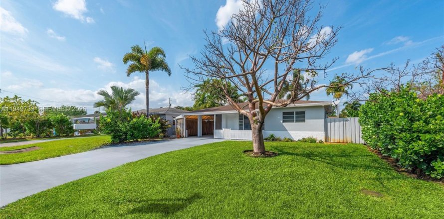 Дом в Окленд-Парк, Флорида 2 спальни, 105.91м2 № 2005526