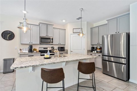 House in New Smyrna Beach, Florida 3 bedrooms, 157 sq.m. № 1644250 - photo 10