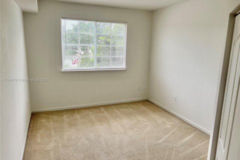 Снять в аренду кондоминиум в Уэст-Палм-Бич, Флорида 3 комнаты, 86.58м2, № 2245862 - фото 12