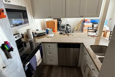 Купить таунхаус в Сарасота, Флорида 9 комнат, 130.81м2, № 1649612 - фото 6