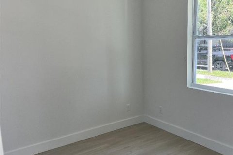 Villa ou maison à vendre à Gulfport, Floride: 4 chambres, 167.41 m2 № 1827966 - photo 26