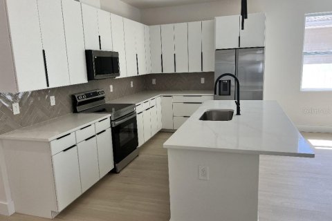Villa ou maison à vendre à Gulfport, Floride: 4 chambres, 167.41 m2 № 1827966 - photo 7